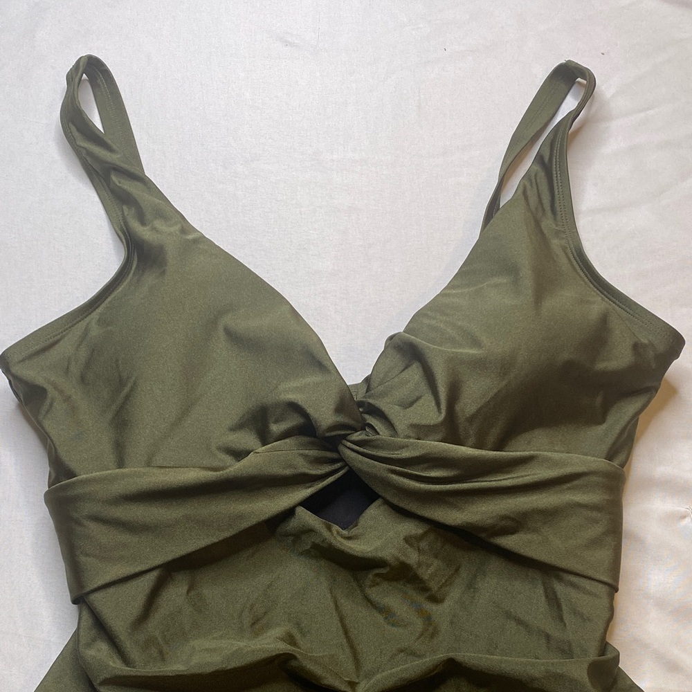 DKNY Women’s Olive Green One‎ Piece Swimsuit Size XXL - Picture 4 of 8